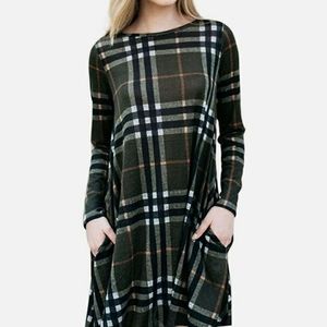 Long Sleeve Tunic - English Plaid Swing Dress with Pockets